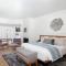 Carmel Beach Hotel