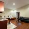 Hotel & Suites El Quijote