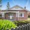 3 Bedroom House - Sandy Bay