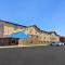 Econo Lodge Inn & Suites