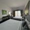 Seaview Deluxe Rainbow Paradise Tg Bungah 6pax