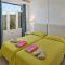 Sea frontline Apartment Charo Pool and Wifi