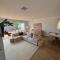 Seaside Daisy 3 Bedrooms 6 Beds