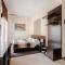 Incognito Boutique Hotel