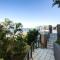 Hansmeyer Hill - 5 Bedroom House