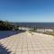 Hansmeyer Hill - 5 Bedroom House