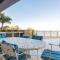 Hansmeyer Hill - 5 Bedroom House