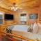 Stunning Mountain Cabin w Hot tub
