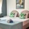 Gold Feather 2Bedroom Center Location and Pool