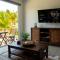 Beautiful Apartment in Dream Acapulco Diamante