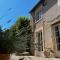 Charming Cottage in Chateau les Roches gardens