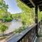 The River Rest Ellijay Cabin with Hot Tub!