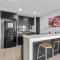Spacious 2BRM Apartment on Fish Lane with Roof Pool