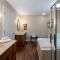 Los Lagos at Hot Springs Village a Ramada by Wyndham