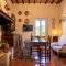 Monticchiello apartment in the historical village with garden Pienza, Siena