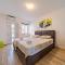 Rooms & Apartments Mirakul