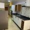2BDR CBD Apt - 24hrs power, Security, 5mins to airport