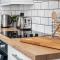 NEW Lime House by Truestays - 3 Bedroom House in Stoke-on-Trent