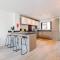 Bridgewater House by Truestays - NEW 3 Bedroom House in Stoke-on-Trent