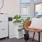Nursery House by Truestays - 3 Bedroom House in Stoke-on-Trent