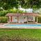 Casa en Cerritos con Piscina y 4 habitaciones