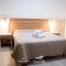 Hotel Ambassador Inn