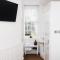 Denecrest Guest House