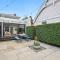 Beautiful home in Sandy Bay