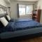 3 sleeping rooms for 82m2 which direct traffic to airport and city center