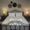 Cleopatras Cozy Cottage