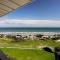 Seascape - 2 Bed Ocean View with BBQ