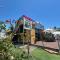 Yellow house 6 minutos de playa