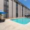 La Quinta by Wyndham Houston Stafford Sugarland