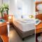 Hotel Tritone