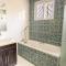 Queens Chateau Boutique Villa