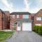 Charming 3 Bedroom Home with Garden near Doncaster
