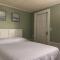 Eagle House Motel
