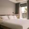 Lark Hotels 907 Main