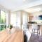 Coastal Style Living 2 Bed & Study Retreat