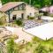 Ferienhaus mit beheiztem Pool in Claouey