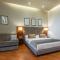 Hotel Embassy