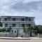 Sunshine Apartments and Rooms