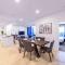 Spacious 2Bed Apartment plus Nook with River View
