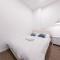 Spacious 2Bed Apartment plus Nook with River View
