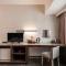 The Riverside Hotel Esthetics