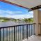 Bright 3-Bed Beachside Stay with Pool & BBQ
