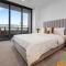 Luxury Retreat QWR River & City Views