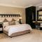 Royl Court Guesthouse