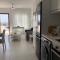Elegant beachside apt - 1 min walk to Venus beach