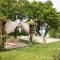 Ca le cerque, villa surrounded by the Marche nature